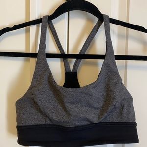 Lululemon Sports Bra - size 4
